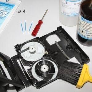 Limpeza higienização de fita vhs mofada